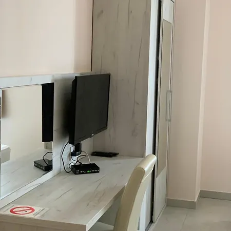 Kristal Garni Újvidék