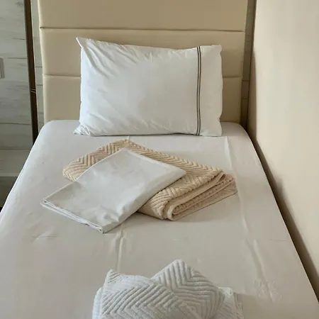 Apartmanhotel Kristal Garni Újvidék